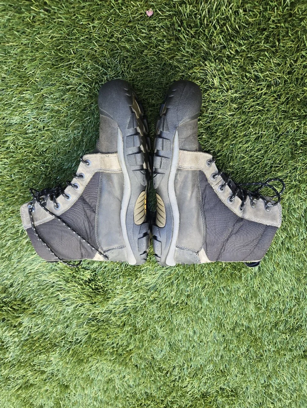 Keen Brixen Mid Boot 12022-BKGA - Men's Size 12